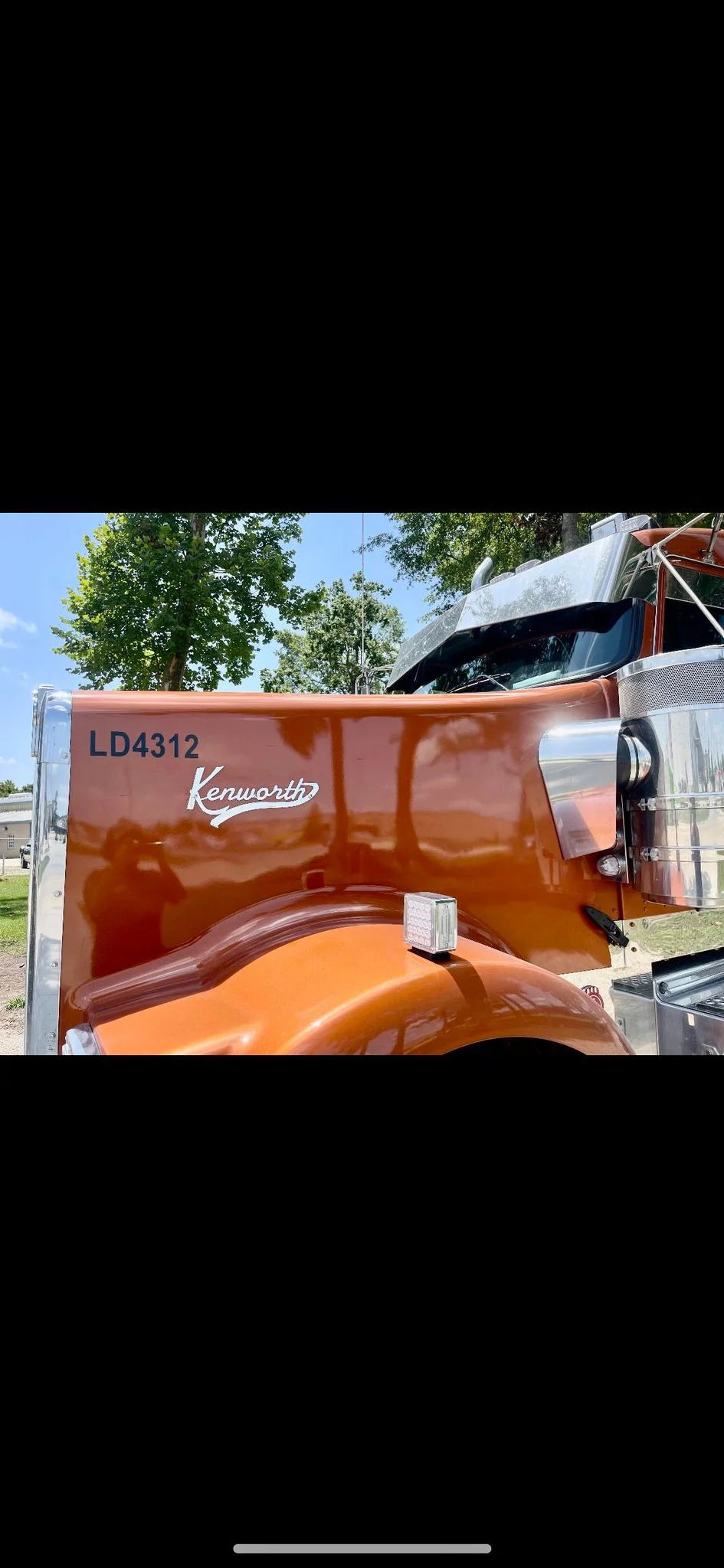 Kenworth Script OEM Replacement Emblem