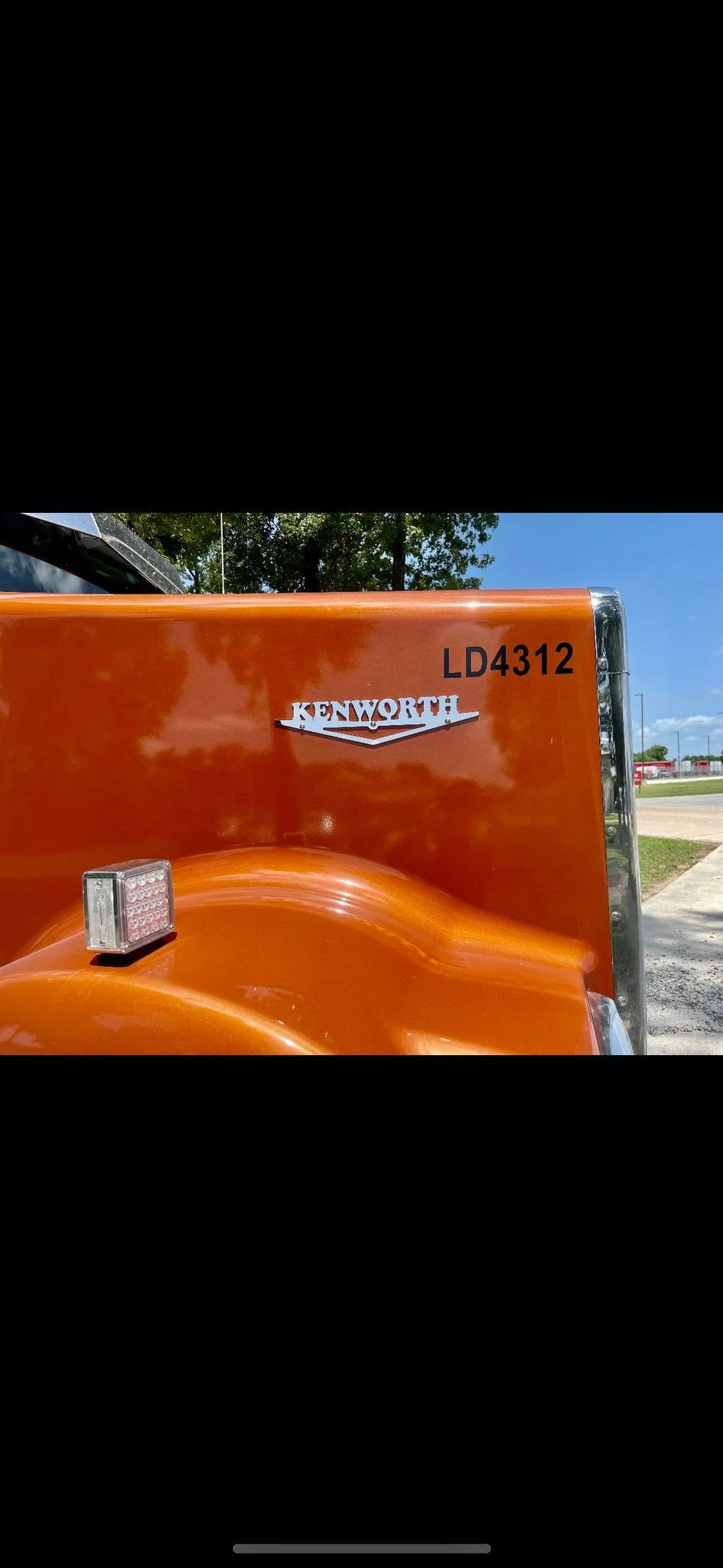 Kenworth OEM Replacement Emblem